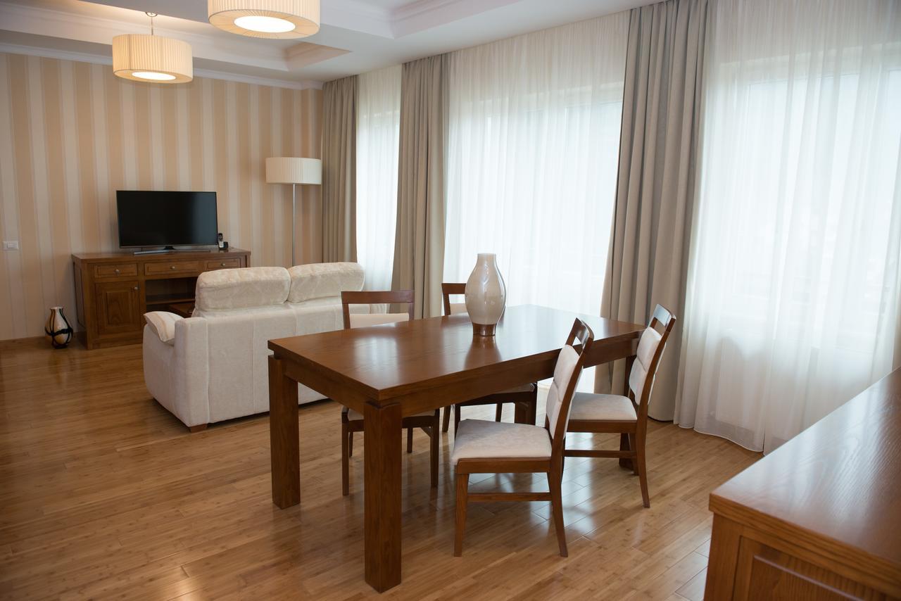 Hotel Tts**** Spa&Wellness Covasna Exterior foto